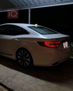 هيونداي أزيرا